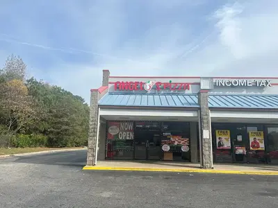 Angelo’s pizza