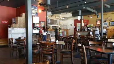 Oz Pizza- Fairburn