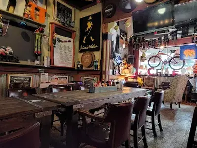 Johnnie MacCracken's Celtic Firehouse Pub