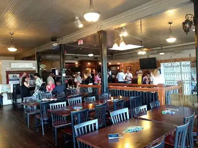 Henry's Louisiana Grill