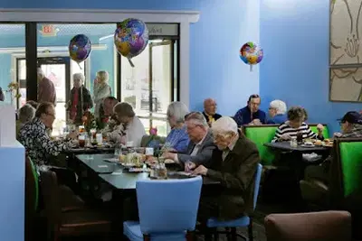 Magnolia Room Cafeteria