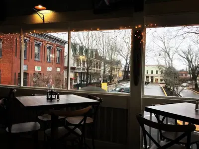 19 North Seafood and Grill