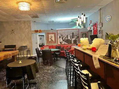D'essence Cafe