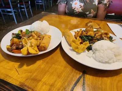 Chopsticks China Bistro