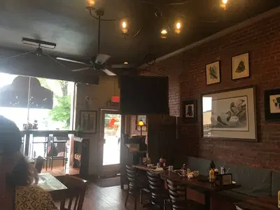Clyde's Table and Tavern