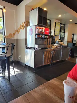 Canyons Fresh Grill - Canton