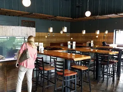 Twain's Brewpub & Billiards
