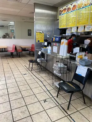 L&L Hawaiian Barbecue