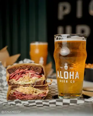 Aloha Beer Downtown