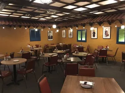 Chuck's Restaurant