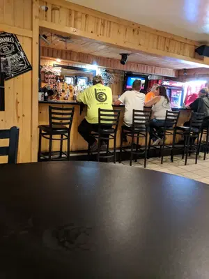 Misfits Pub and Grub
