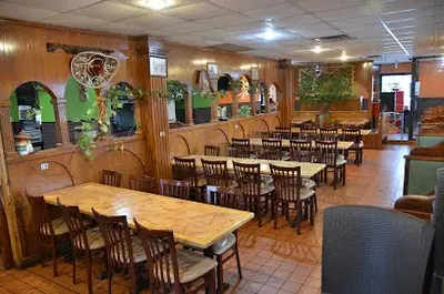 Los Laureles Mexican Restaurant