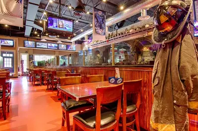 Chief's Pub
