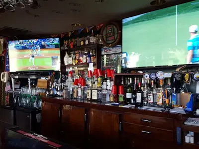 The Blue Heron Cafe & Lounge