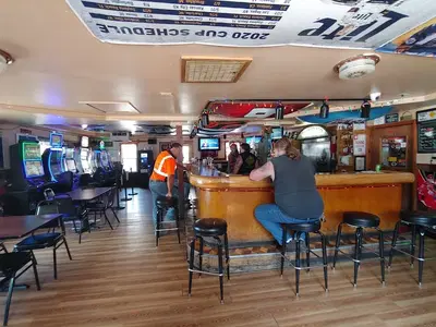 Dead End Bar & Grill