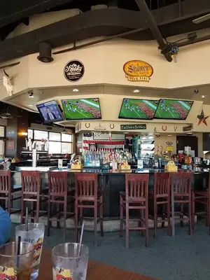 Roadhouse 47 Country Bar & Grill