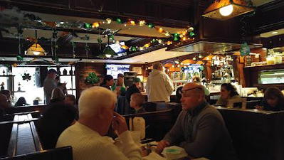 Fox's Restaurant & Pub