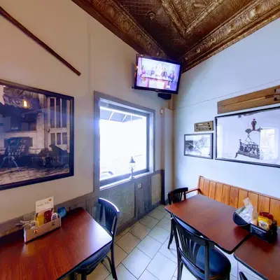 Digs on Canal Kitchen and Bar