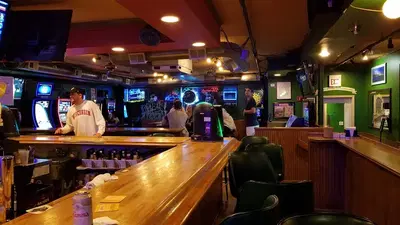 Kenny's Irish Pub