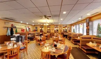 Maple N Jams Cafe
