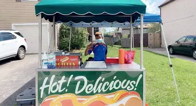 Lil Zeeky's Hotdogs