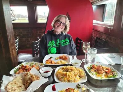 Red Tomatoes Indian Cuisine - Curry Kabab & Seafood House