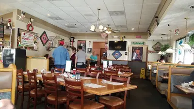 Island Lake Cafe
