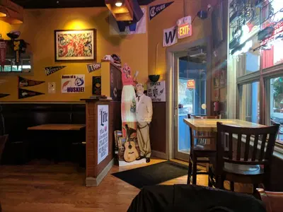 Old School Tavern