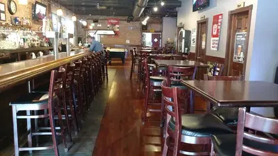 Slainte Irish Pub