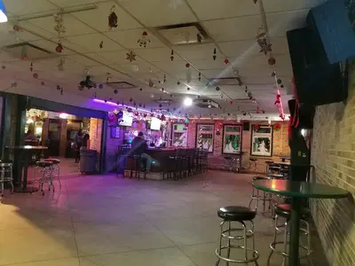 Doc Ryan's Bar & Grill