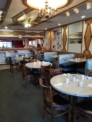 Bobby's Lakeside Restaurant