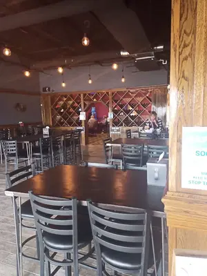 Lucky Bernie's