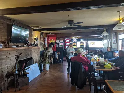 Hollywood Roadhouse