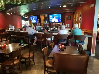 Red Robin Gourmet Burgers and Brews