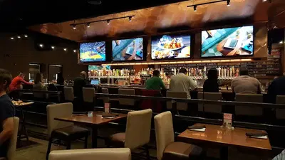 Old Town Pour House (Freedom Commons - Naperville)
