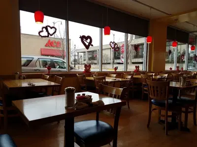 Alexander's Breakfast & Lunch