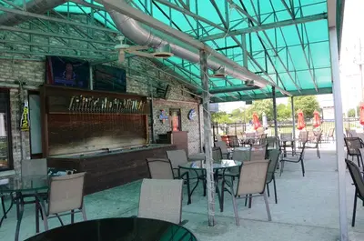 X's & O's Sports Lounge & Grill of Palos Heights