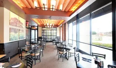 Cooper's Hawk Winery & Restaurants