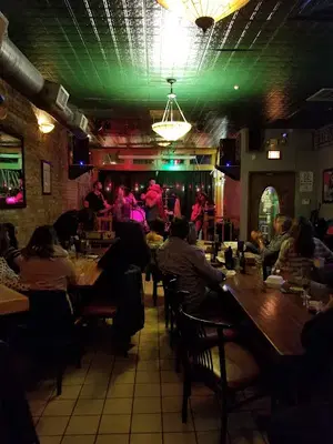 Chicago Street Pub