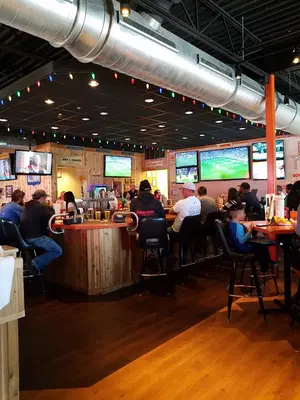Hooters