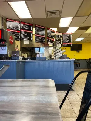 Leo’s Chicago Grill (Gurnee)