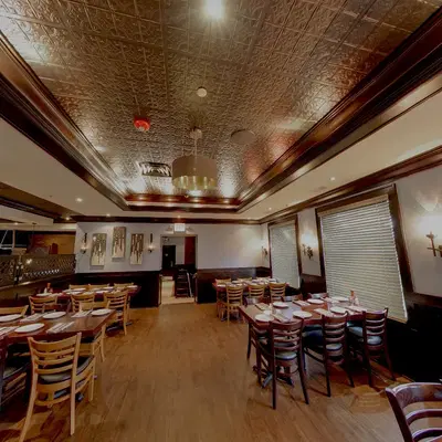 VAI's Italian Inspired Restaurant Kitchen + Bar