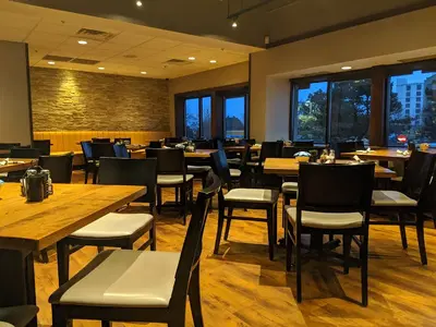 Alexander's Cafe