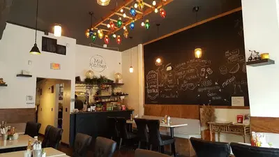 Mid Kitchen