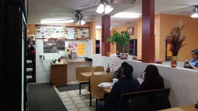 Antojitos Tonatico