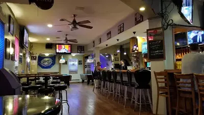 Crave Food Joynt & Pizza