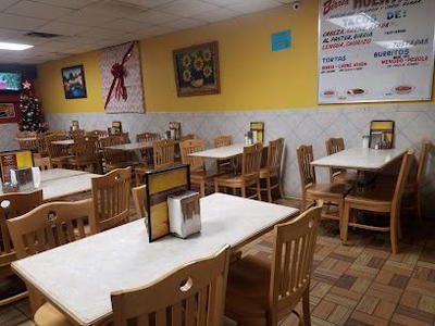 Birria Huentitan Restaurant
