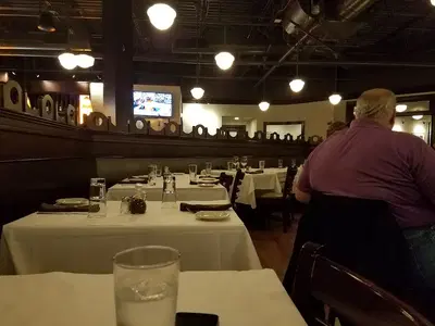 Francesca's on 95th