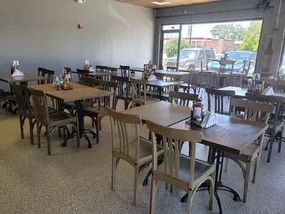 Moe's Cafe