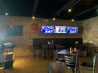 Legends Grill & Bar